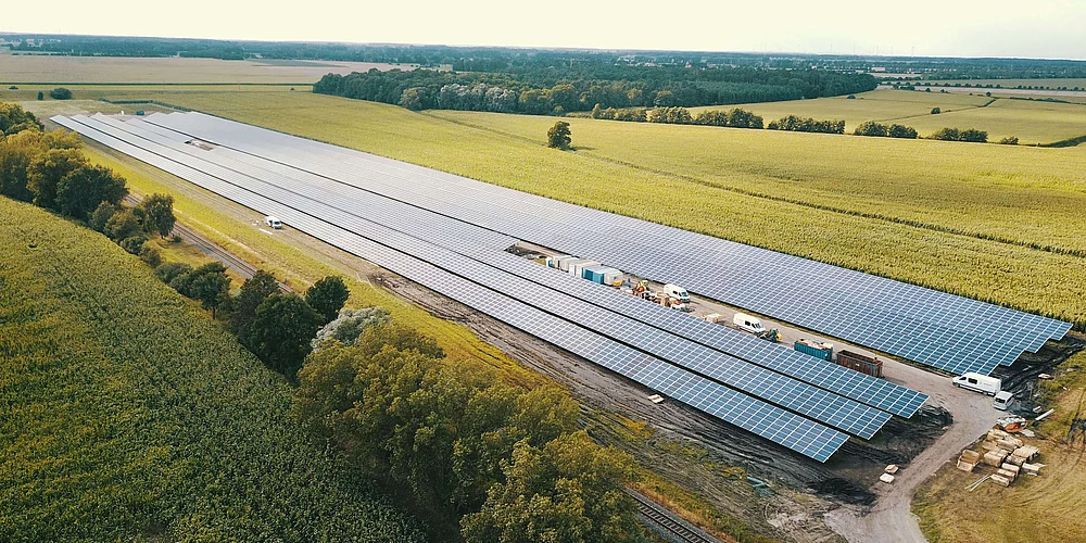 Sachsen-Anhalt Solarpark Hassel Obenansicht