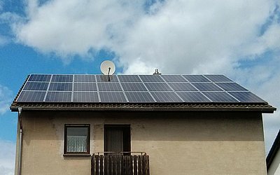 Photovoltaik Demontage: Infos zu Abbau, Umzug & Entsorgung